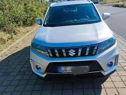 Silber Gebraucht 2020 Suzuki Vitara Comfort SUV | 15.800 € (Guter Preis)
