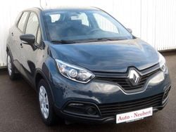 Blau Gebraucht 2016 Renault Captur Life SUV | 9.450 € (Fairer Preis)