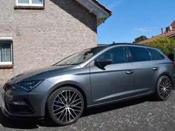 Grau Gebraucht 2018 Seat Leon ST FR Kombi | 16.300 € (Guter Preis)