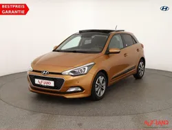 Orange Gebraucht 2017 Hyundai i20 Style Kleinwagen | 13.990 € (Teuer)