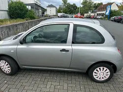 Grau Gebraucht 2004 Nissan Micra Kleinwagen | 750 €