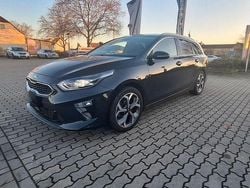 Schwarz Gebraucht 2018 Kia Ceed Sportswagon Spirit Kombi | 11.999 € (Superpreis)
