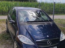 Blau Gebraucht 2004 Mercedes A150 Classic Limousine | 2.200 € (Fairer Preis)