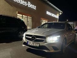 Grau Gebraucht 2013 Mercedes CLA200 AMG line Limousine | 14.500 € (Guter Preis)