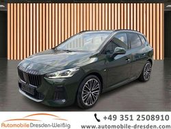 Grün Gebraucht 2024 BMW 218 M Sport Van / Kleinbus | 29.980 € (Etwas zu teuer)