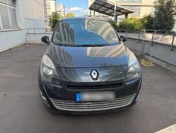 Schwarz Gebraucht 2011 Renault Scénic III Van / Kleinbus | 4.300 € (Guter Preis)