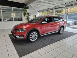 Rot Gebraucht 2015 VW Golf VII Kombi | 14.390 € (Teuer)