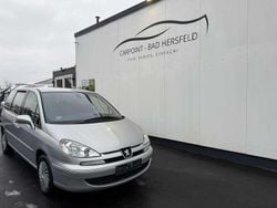 Lackierung aluminiumgrau/meta Gebraucht 2006 Peugeot 807 Tendance Van / Kleinbus | 2.600 € (Fairer Preis)