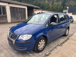 Blau Gebraucht 2010 VW Touran Conceptline Van / Kleinbus | 2.584 € (Superpreis)