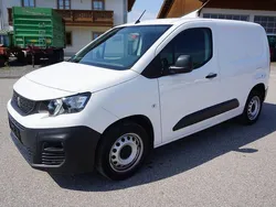 Blanc banquise Gebraucht 2019 Peugeot Partner Premium Van / Kleinbus | 10.900 € (Superpreis)