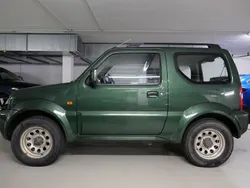 Grün Gebraucht 2010 Suzuki Jimny SUV | 11.500 € (Fairer Preis)