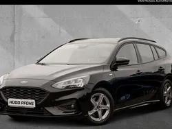 Schwarz Gebraucht 2021 Ford Focus ST-Line Kombi | 18.750 € (Fairer Preis)