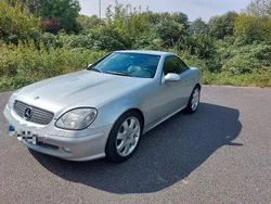 Grau Gebraucht 2000 Mercedes SLK230 Cabrio | 6.500 €
