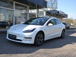 Weiß Gebraucht 2020 Tesla Model 3 Limousine | 25.980 € (Fairer Preis)