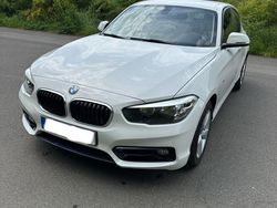 Weiß Gebraucht 2015 BMW 118 Sport Line Kleinwagen | 14.000 € (Fairer Preis)