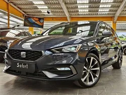 Grau Gebraucht 2024 Seat Leon ST FR Kombi | 31.449 € (Teuer)