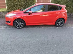 Rot Gebraucht 2017 Ford Fiesta ST-Line Kleinwagen | 7.700 € (Guter Preis)