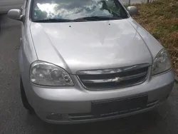 Grau Gebraucht 2006 Chevrolet Nubira Kombi | 950 €