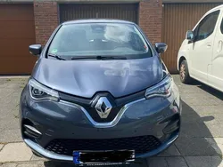 Grau Gebraucht 2021 Renault Zoe Experience Kleinwagen | 13.500 € (Fairer Preis)