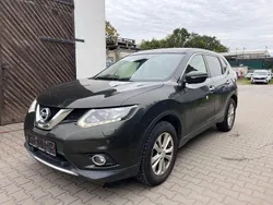 Schwarz Gebraucht 2016 Nissan X-Trail SUV | 8.990 € (Superpreis)