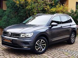 Indiumgrau metallic (metallic) Gebraucht 2017 VW Tiguan Sound SUV | 17.890 € (Fairer Preis)