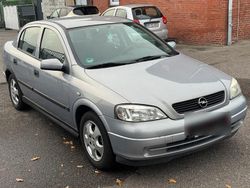 Silber Gebraucht 2000 Opel Astra Limousine | 1.190 € (Guter Preis)