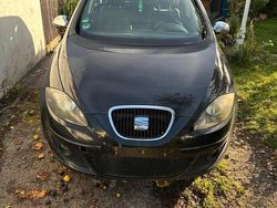 Schwarz Gebraucht 2005 Seat Altea Van / Kleinbus | 1.500 € (Superpreis)