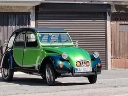 Grün Gebraucht 1975 Citroën 2CV Cabrio | 19.900 €