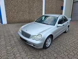 Silber Gebraucht 2004 Mercedes C180 Classic Limousine | 1.500 € (Guter Preis)