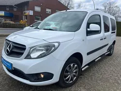Weiß Gebraucht 2014 Mercedes Citan 111 Van / Kleinbus | 9.999 € (Teuer)