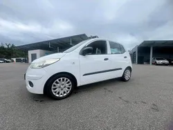 Weiß Gebraucht 2009 Hyundai i10 Kleinwagen | 1.900 € (Fairer Preis)