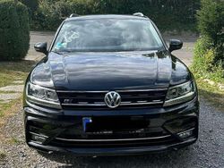Schwarz Gebraucht 2020 VW Tiguan Highline SUV | 28.500 € (Etwas zu teuer)