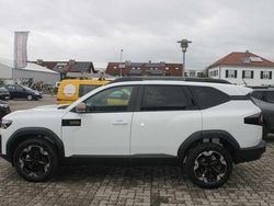 Weiß Gebraucht 2025 Dacia Bigster Extreme SUV | 32.880 € (Fairer Preis)