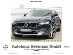 Onyx black / metallic Gebraucht 2023 Volvo V90 CC Ultimate Kombi | 62.890 € (Teuer)
