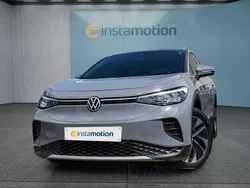 Grau Gebraucht 2023 VW ID.4 Pure SUV | 28.649 € (Fairer Preis)