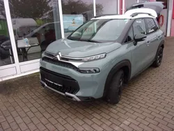 Manhattan green/typ Gebraucht 2023 Citroën C3 Aircross Shine SUV | 19.990 € (Fairer Preis)