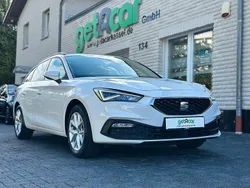 Weiß Gebraucht 2022 Seat Leon Beats Kombi | 20.900 € (Fairer Preis)
