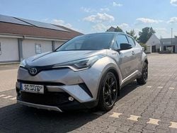 Grau Gebraucht 2017 Toyota C-HR SUV | 15.100 € (Fairer Preis)