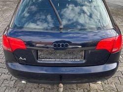 Blau Gebraucht 2006 Audi A4 Kombi | 2.300 € (Guter Preis)