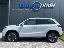 Weiß Gebraucht 2021 Suzuki Vitara Comfort+ SUV | 20.580 € (Fairer Preis)