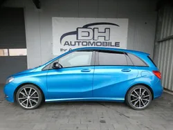 Blau Gebraucht 2014 Mercedes B180 Van / Kleinbus | 11.890 € (Etwas zu teuer)