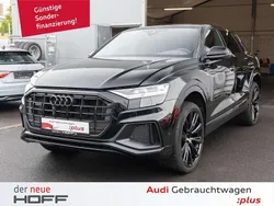 Mythosschwarz metallic Gebraucht 2022 Audi Q8 Ambiente SUV | 68.000 € (Superpreis)