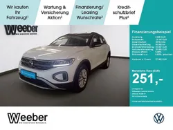 Pure white Gebraucht 2023 VW T-Roc Life SUV | 27.980 € (Guter Preis)