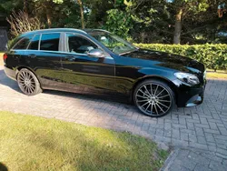Schwarz Gebraucht 2015 Mercedes C200 Kombi | 15.499 € (Teuer)