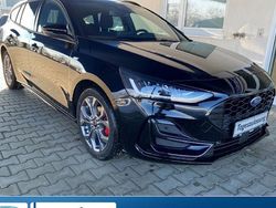 Schwarz Gebraucht 2023 Ford Focus ST-Line Kombi | 26.490 € (Etwas zu teuer)