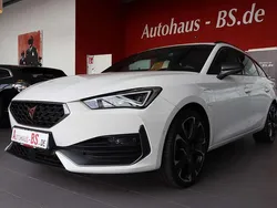 "candy" weiß Gebraucht 2021 Cupra Leon Kombi | 21.380 € (Fairer Preis)