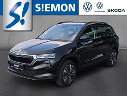 Schwarz Neu 2024 Skoda Karoq Tour SUV | 35.930 € (Fairer Preis)
