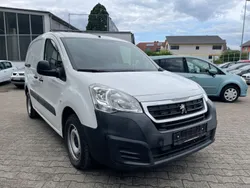 Weiß Gebraucht 2016 Peugeot Partner Comfort Van / Kleinbus | 6.490 € (Superpreis)
