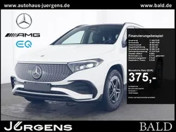 Polarweiß Gebraucht 2024 Mercedes EQA300 AMG SUV | 39.790 € (Fairer Preis)