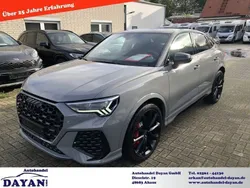 Grau Gebraucht 2022 Audi RS Q3 Sportback Sport SUV | 46.900 € (Guter Preis)